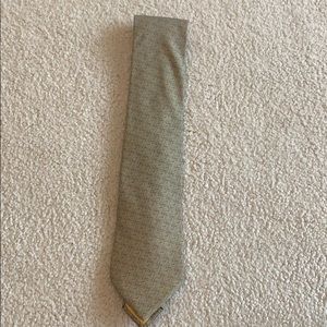 Hermès tie slightly used great condition